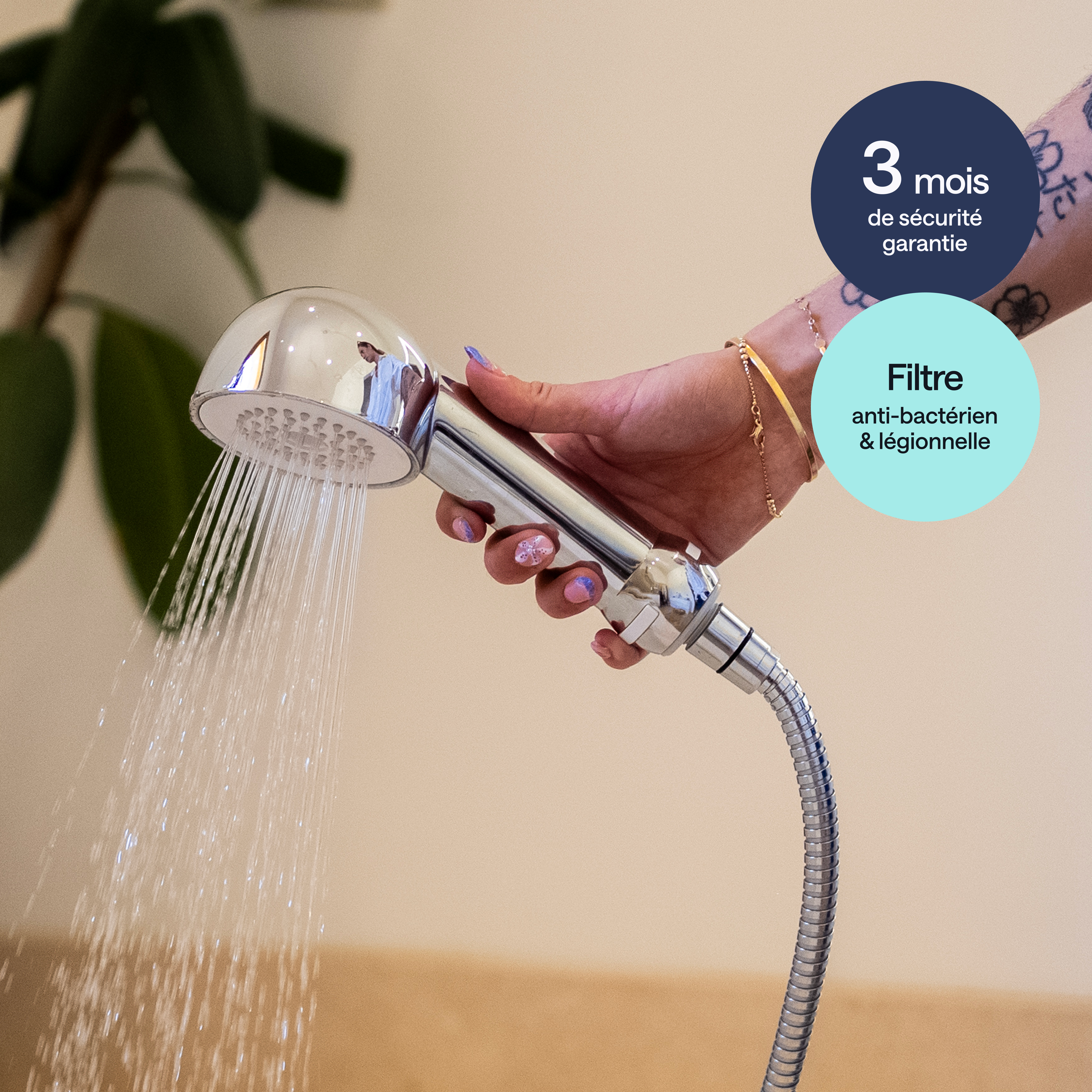 Vue de coté filtre douche SD3 Dyese chrome — filtration 0,2 micron 3 mois agréé
